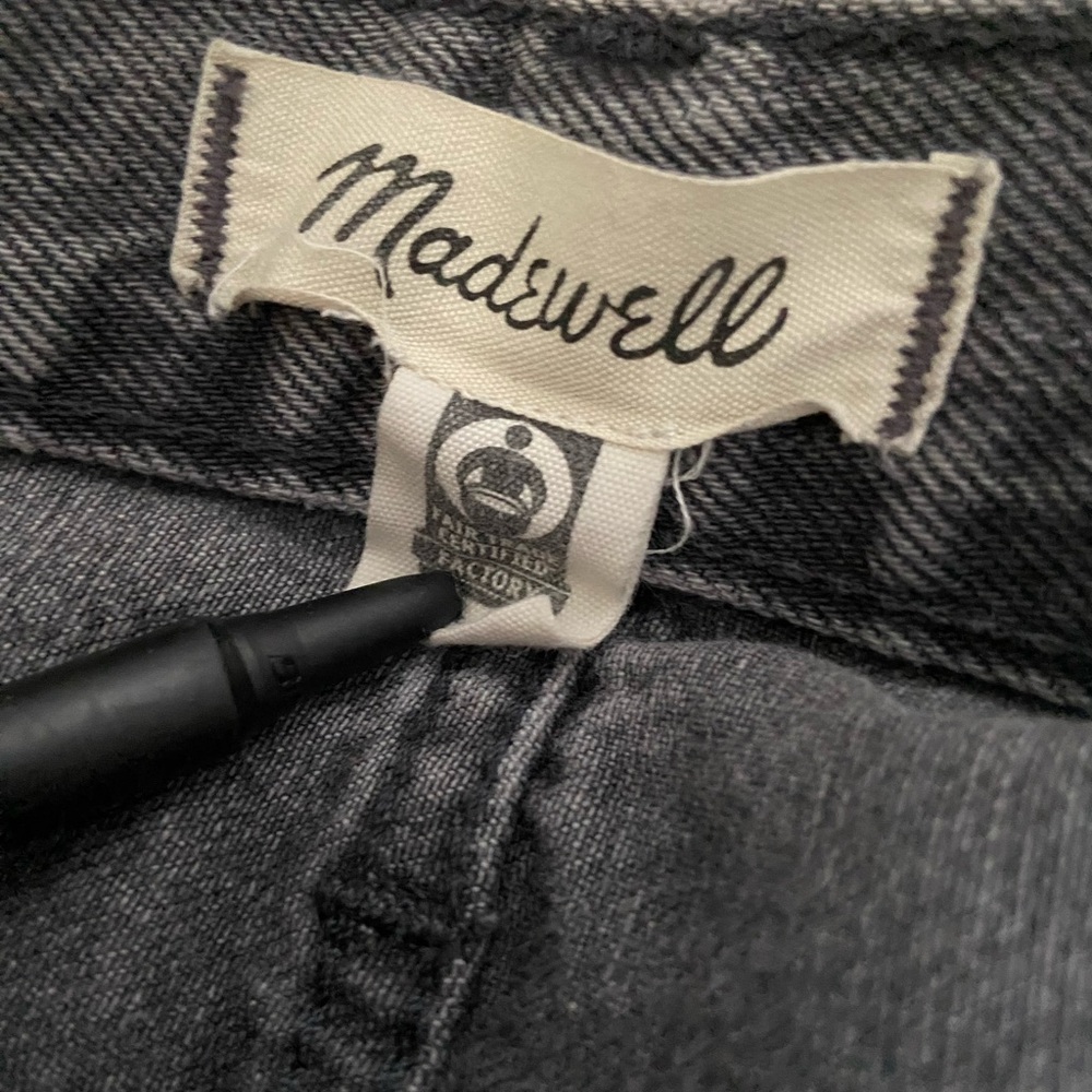 Madewell Superwide-Leg Jeans in Moreland Wash in size 25 - Picture 8 of 8